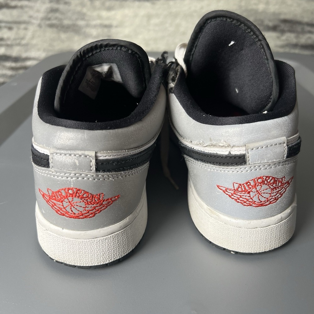 Nike Air Jordan 1 Low Panda Toe HF3188-106 GS Size 7Y - Picture 5 of 8